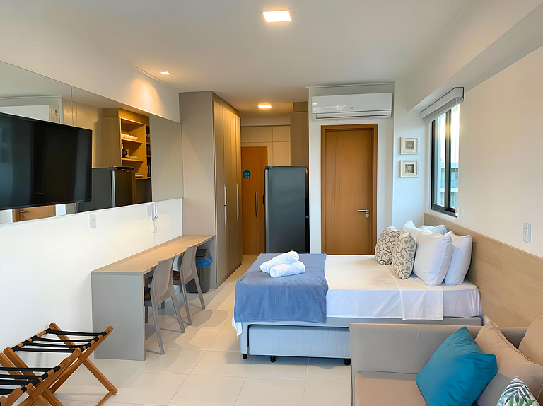 Flat Charmoso e Completo em Muro Alto - Makia B303 - Porto d