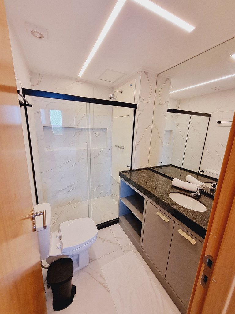 Flat Luxuoso para Casais em Muro Alto - MAKIA C322 - Porto d