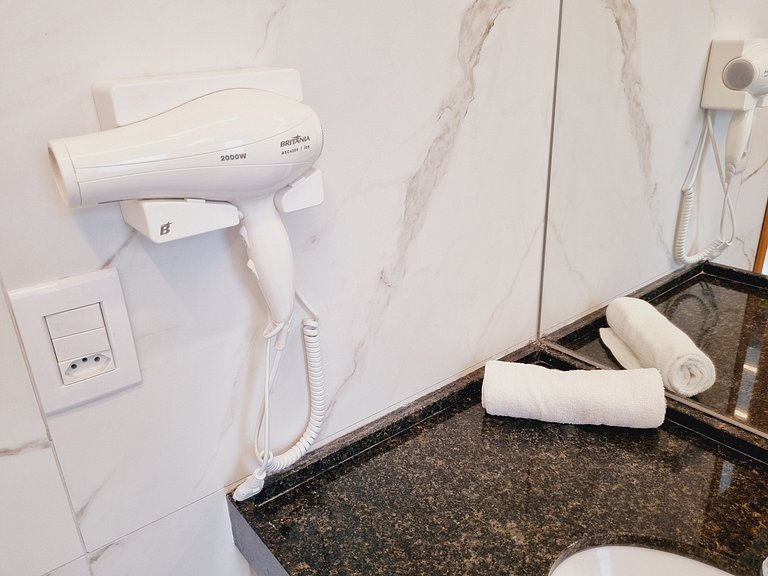 Flat Luxuoso para Casais em Muro Alto - MAKIA C324 - Porto d