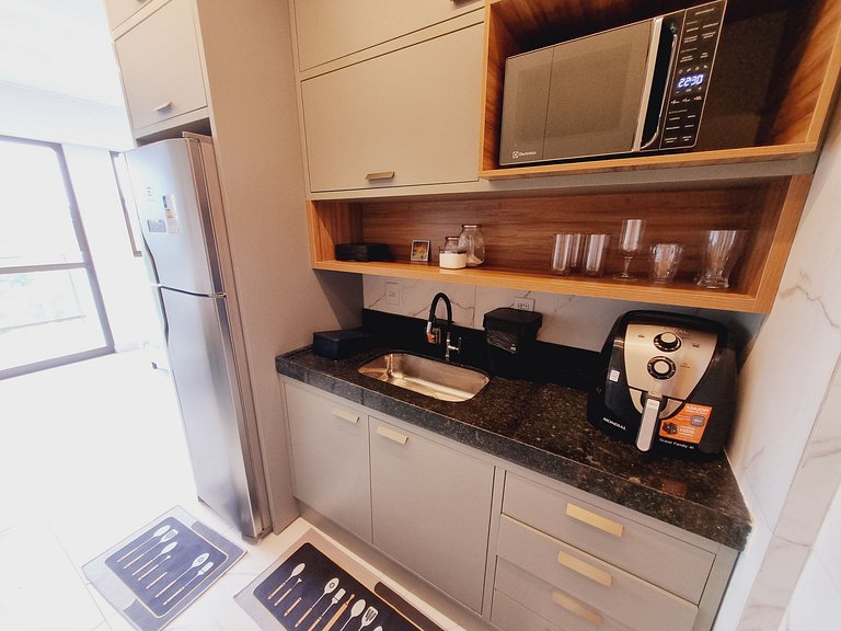 Flat Luxuoso para Casais em Muro Alto - MAKIA C324 - Porto d