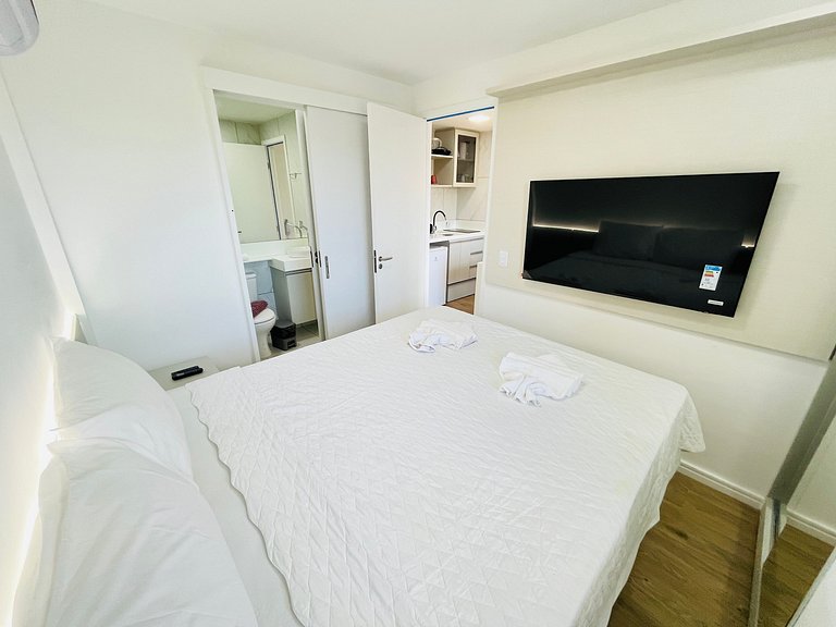 Lindo Flat Próximo ao Centrinho | Cupe Living 207 - By Anfit