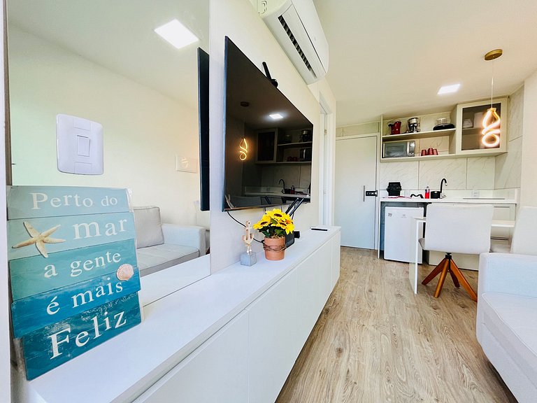 Lindo Flat Próximo ao Centrinho | Cupe Living 207 - By Anfit