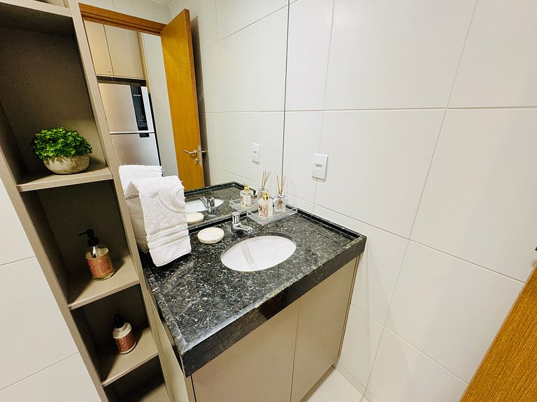 Lindo Flat Térreo em Frente a Piscina | Malia E015 - By Anfi