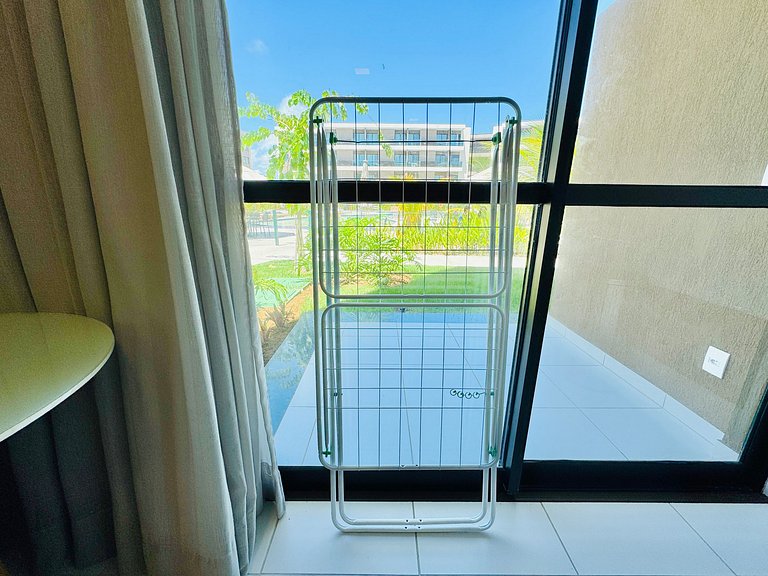 Lindo Flat Térreo em Frente a Piscina | Malia E015 - By Anfi