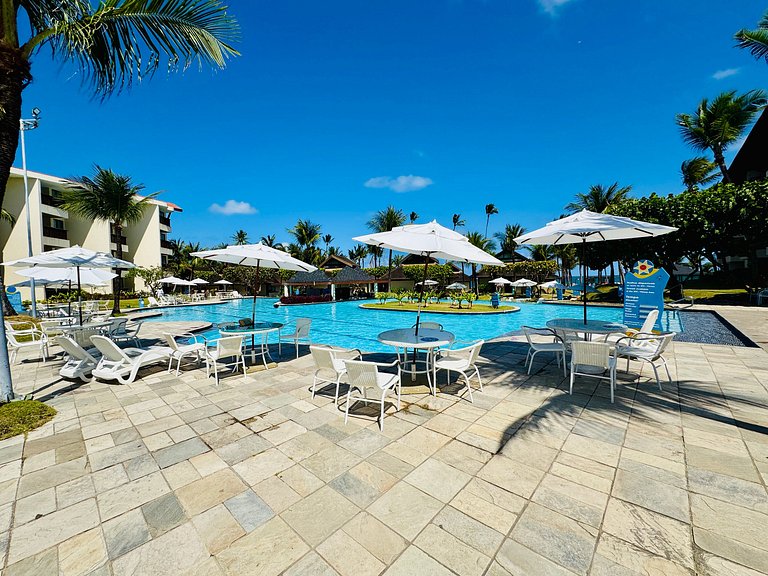 Flat c/ Vista da Piscina na Beira-Mar de Muro Alto | Marulho