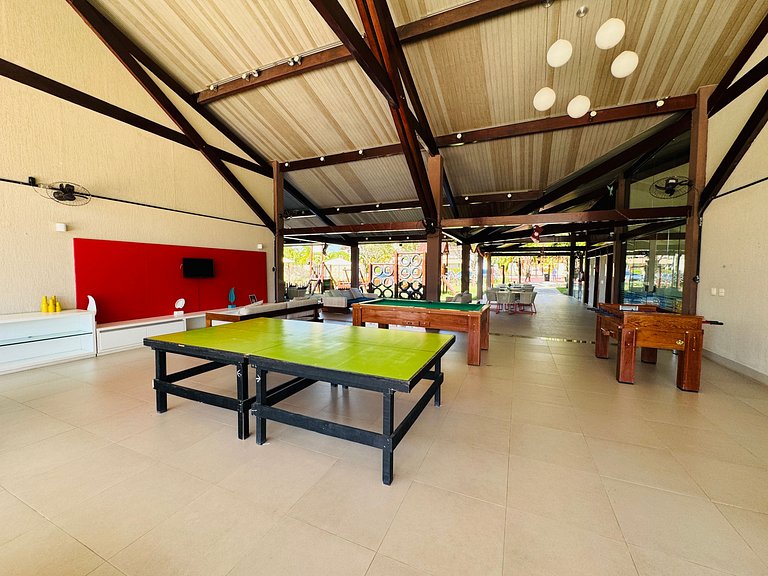 Lindo Apt 2Qts Pé na Areia em Muro Alto - Oka F406