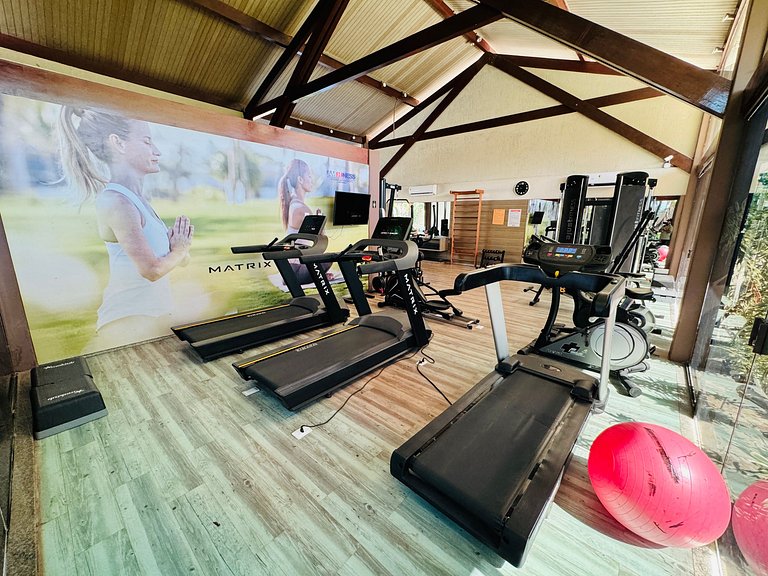 Lindo Apt 2Qts Pé na Areia em Muro Alto - Oka F406