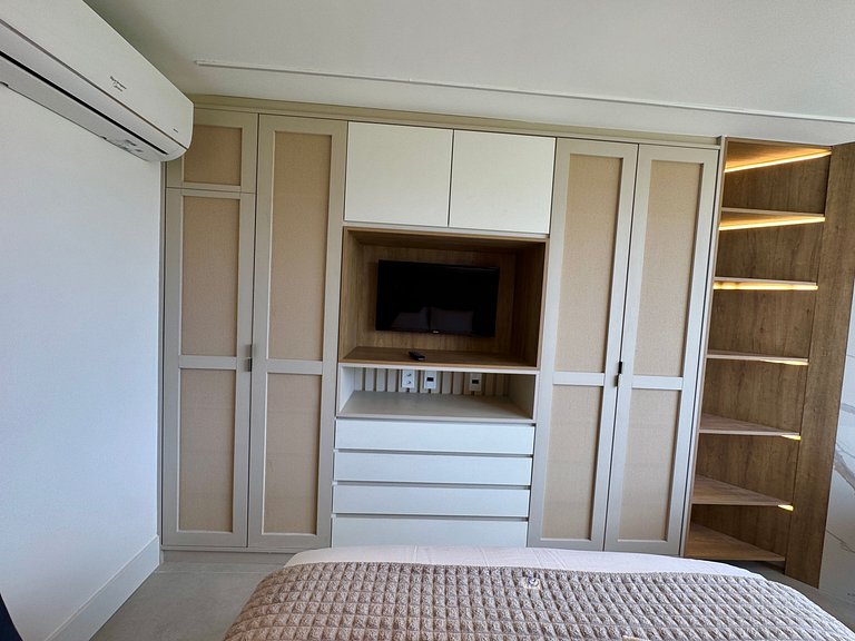 Luxuoso flat 2Qts na beiramar | Cupe Suítes 212 - By Anfitri