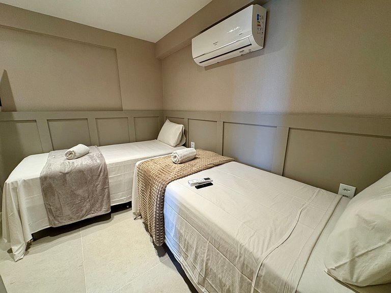 Luxuoso e Completo 2Qts Beira-Mar - Qt c/ Banheira