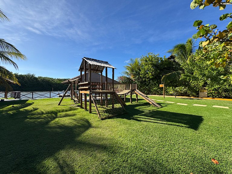 Linda Casa 5 Suítes entre o Rio e o Mar | Toquinho - Marinas