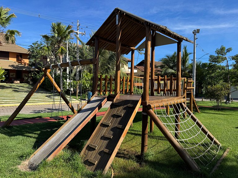 Linda Casa 5 Suítes entre o Rio e o Mar | Toquinho - Marinas