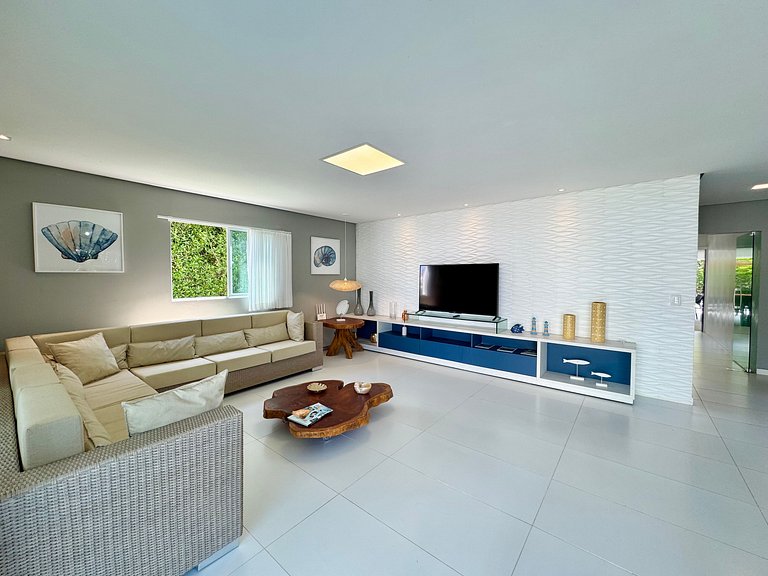 Linda Casa 5 Suítes entre o Rio e o Mar | Toquinho - Marinas