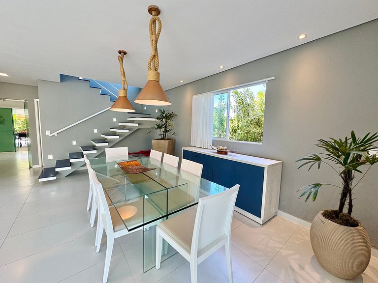 Linda Casa 5 Suítes entre o Rio e o Mar | Toquinho - Marinas