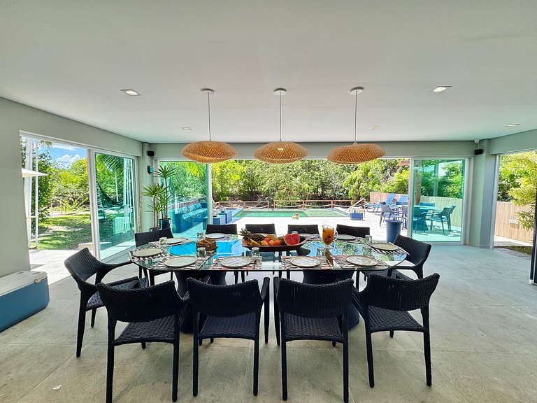 Linda Casa 5 Suítes entre o Rio e o Mar | Toquinho - Marinas