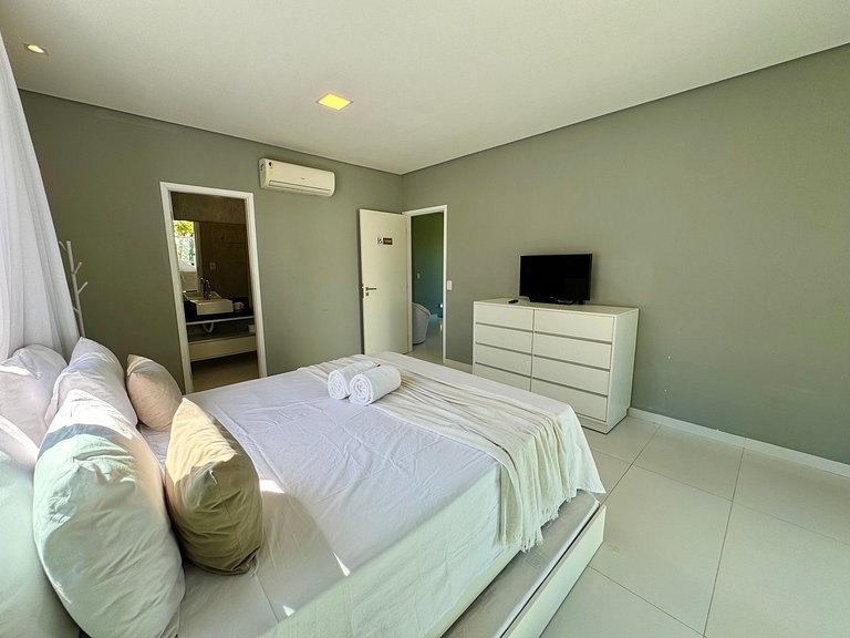 Linda Casa 5 Suítes entre o Rio e o Mar | Toquinho - Marinas