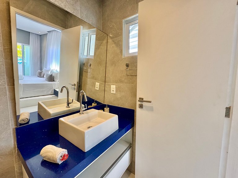 Linda Casa 5 Suítes entre o Rio e o Mar | Toquinho - Marinas