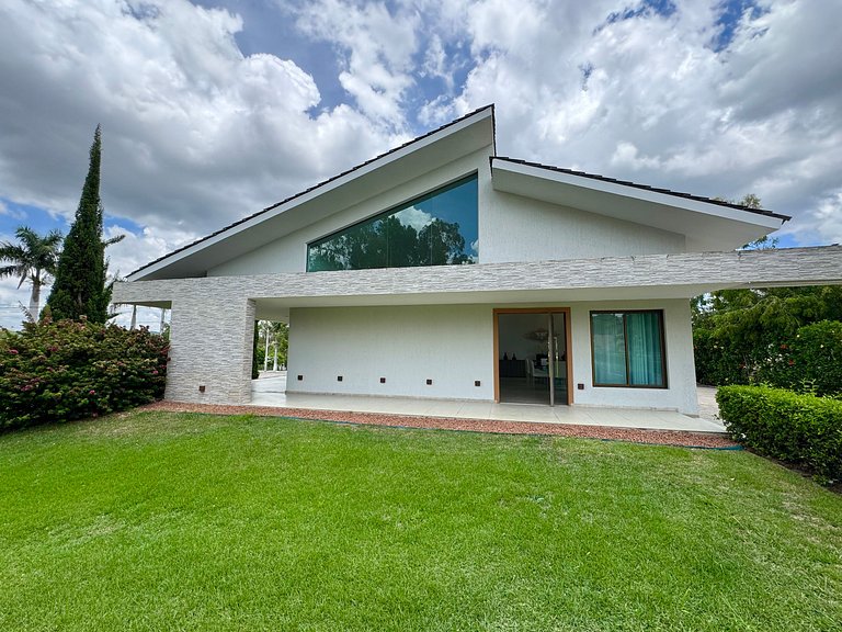 Luxuosa Casa c/ 4 Suítes | Gravatá - Ville Chandon 06 - By A