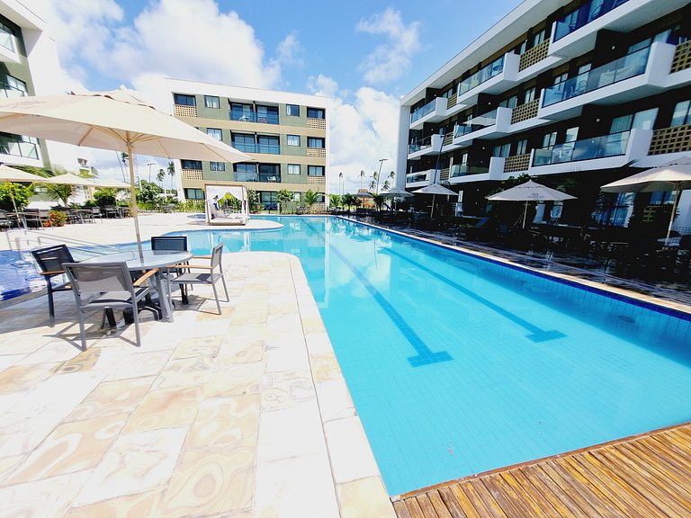 Lindo Flat Térreo com Vista da Piscina | Mana A019 - By Anfi
