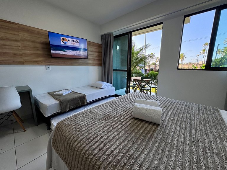 Lindo Flat Térreo com Vista da Piscina | Mana A019 - By Anfi