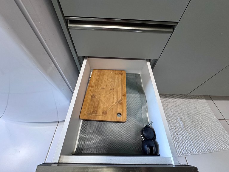 Lindo Flat Térreo com Vista p/ Piscina | Mana A019 - By Anfi