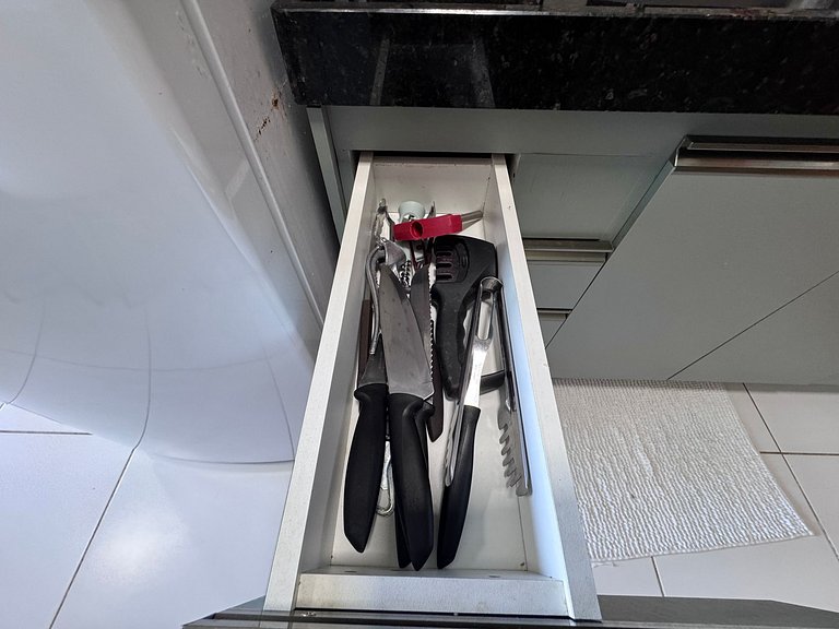 Lindo Flat Térreo com Vista p/ Piscina | Mana A019 - By Anfi