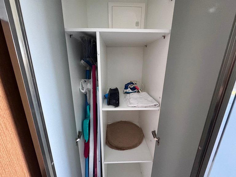 Lindo Flat Térreo com Vista p/ Piscina | Mana A019 - By Anfi