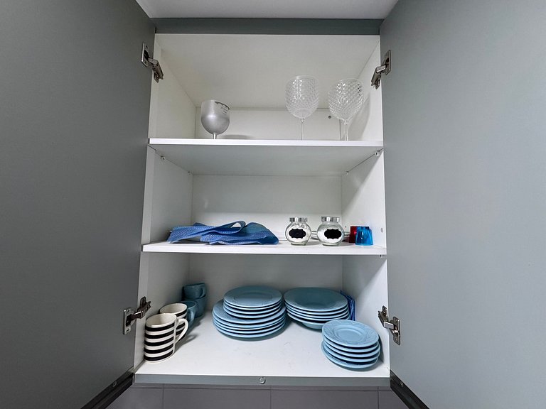 Lindo Flat Térreo com Vista p/ Piscina | Mana A019 - By Anfi