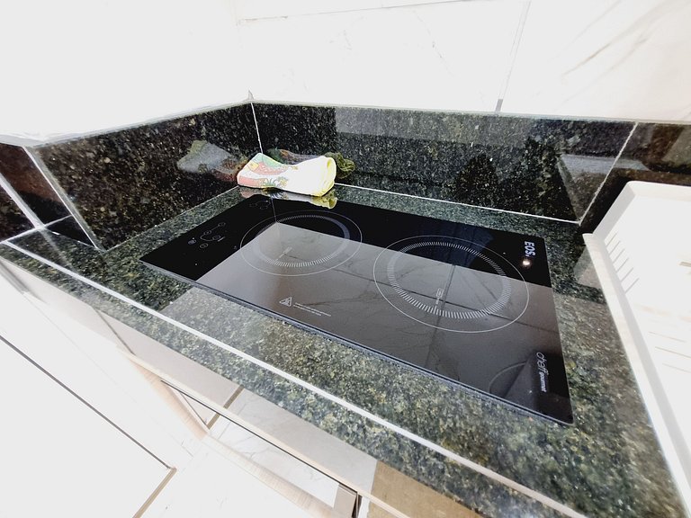 Charmoso Ap Perfeito para Casais | Cupe Garden 309 - By Anfi