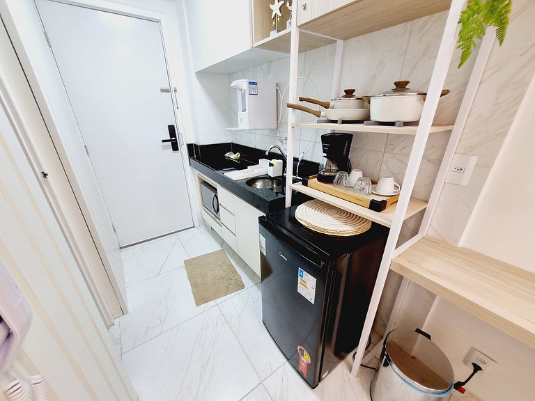 Charmoso Ap Perfeito para Casais | Cupe Garden 309 - By Anfi