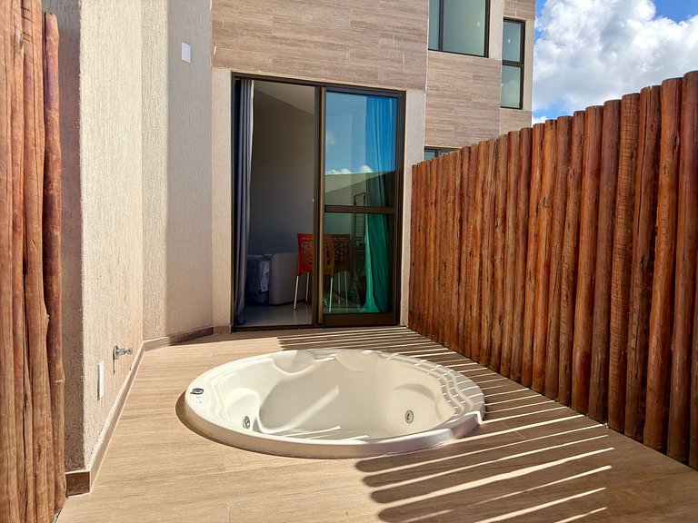 Terréo c/ Jacuzzi em Carneiros | Max Carneiros F03