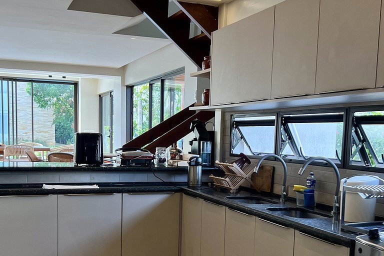 Casa 6 Suítes c/ Piscina na Beira-Mar de Muro Alto | Privê B