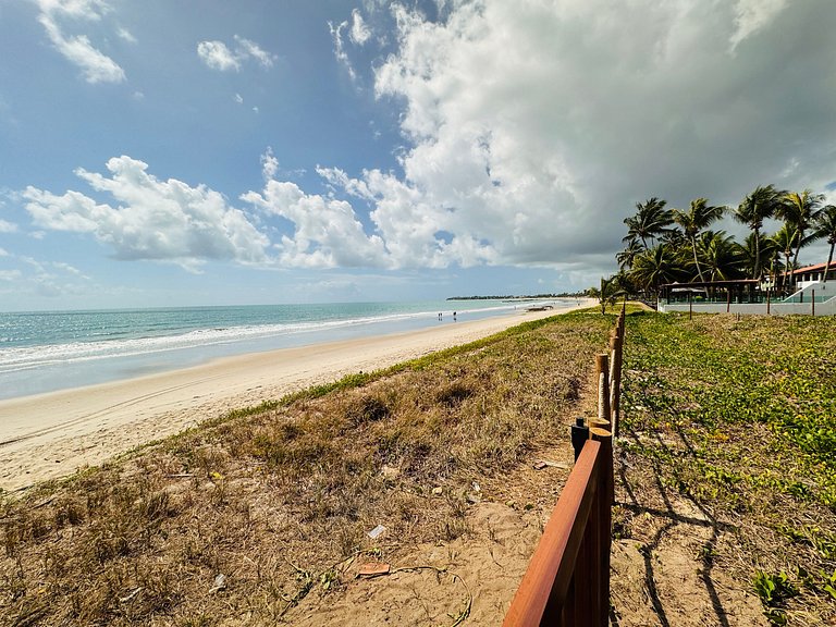 Flat Vista Mar c/ Cobertura Beira-Mar em Carneiros