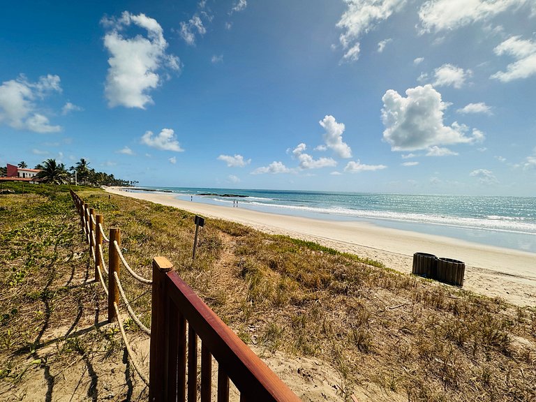 Flat Vista Mar c/ Cobertura Beira-Mar em Carneiros