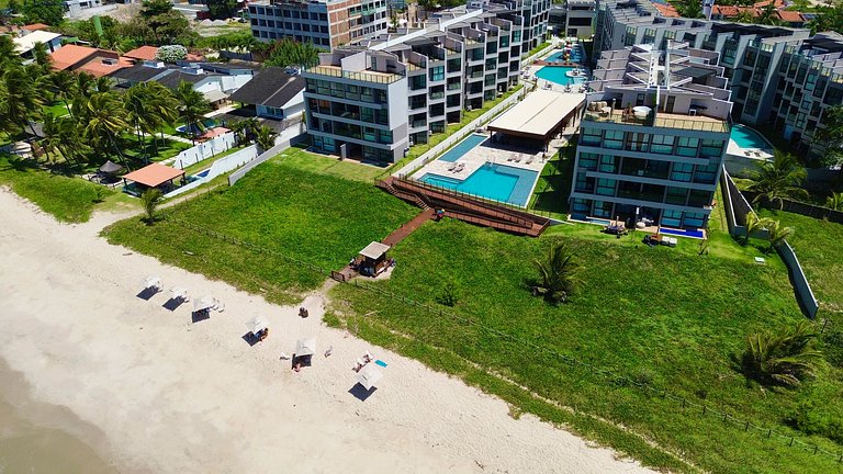 Charmoso Flat Pé na Areia em Carneiros | NoMar C105 - By Anf