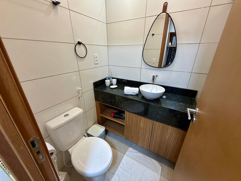 Apt c/ Varanda e Vista 300m do Mar | Max Carneiros F215 - By