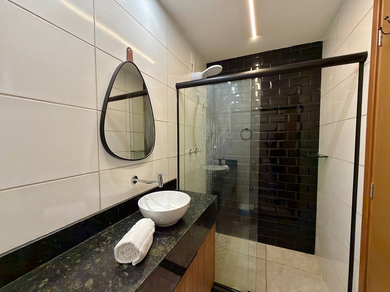 Apt c/ Varanda e Vista 300m do Mar | Max Carneiros F215 - By
