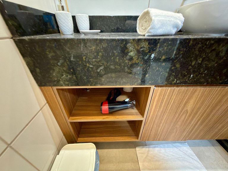 Apt c/ Varanda e Vista 300m do Mar | Max Carneiros F215 - By