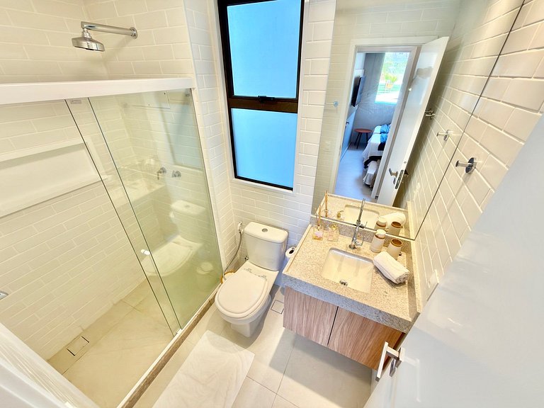 Térreo 2Qt Beira-Mar Vista Piscina |Muro Alto Itah E003 - By
