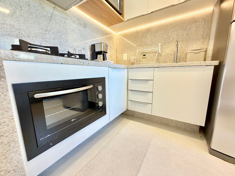 Térreo 2Qt Beira-Mar Vista Piscina |Muro Alto Itah E003 - By